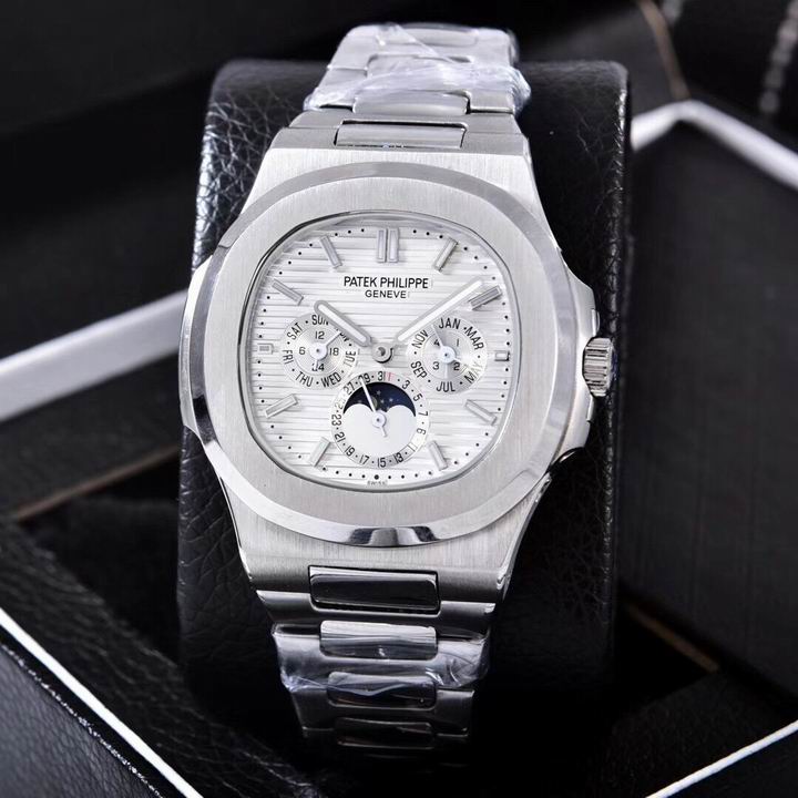 Patek Philippe Watch 452